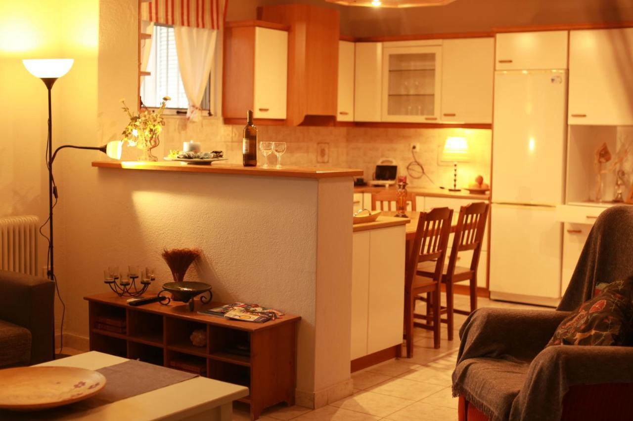 Artemis Apartment,Beach Two-Bedroom Extérieur photo